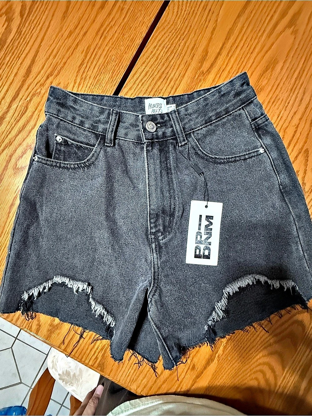 Princess Polly Gray Denim Frayed Jean Shorts Size 6 NWT